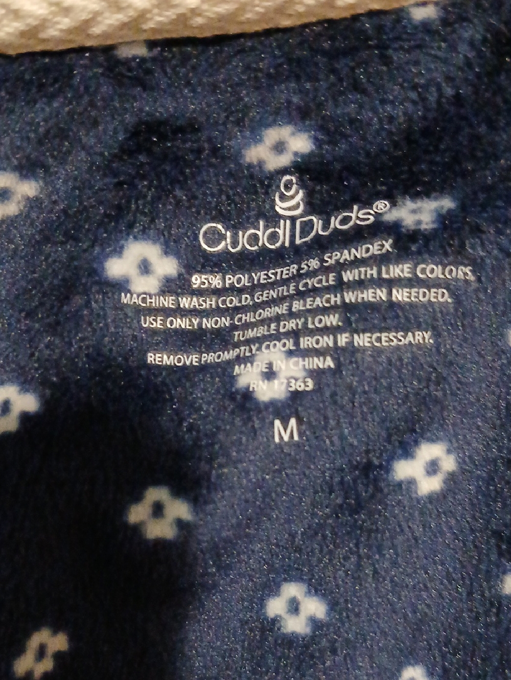 Cuddle Duds Set - Picture 2 of 6